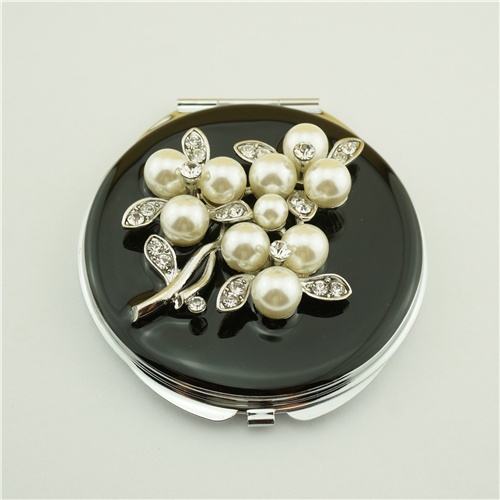 Pearl crystal makeup mirror/Compact mirror party favors