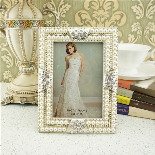 Metal photo frame/elegant pearls photo frame