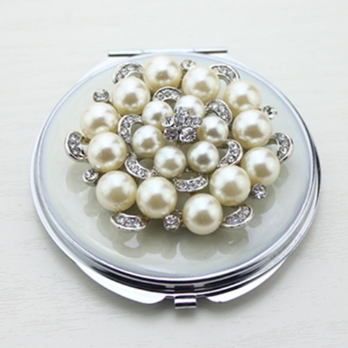 Elegant Pearl Compact Mirror