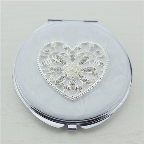 Jewelled heart compact mirror