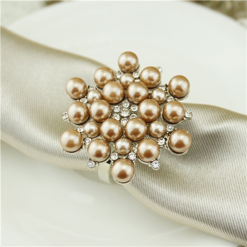 Metal Napkin Ring / Pearls Flower Napkin Ring For Table Decor