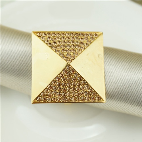 Metal Napkin Ring / Middle East Style Napkin Ring For Table Decor