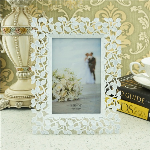 Zinc Alloy Tree Leaf Photo Frame 4x6