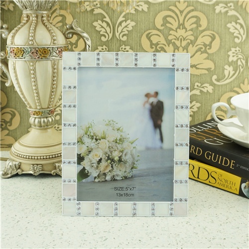 Fashion home photo frame/zinc alloy diamond photo frame