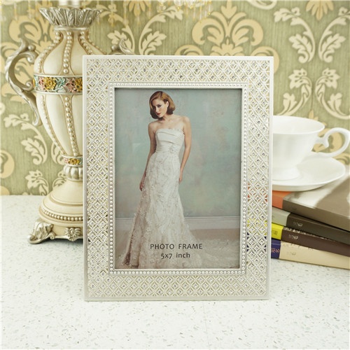 Luxury Decorative Zinc Alloy Picture Frame