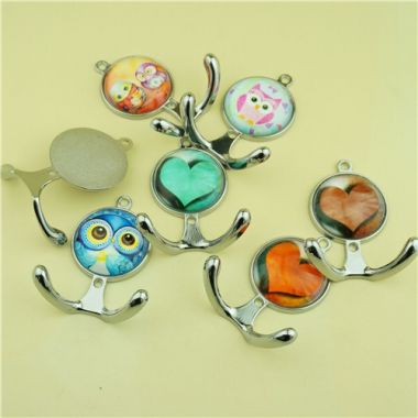 Glass Cloth Hanger / Home Decor Cloth Hanger