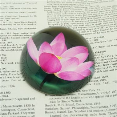 Crystal Lotus Flower Paperweights/8cm Semisphere Glass Paperweight for sale