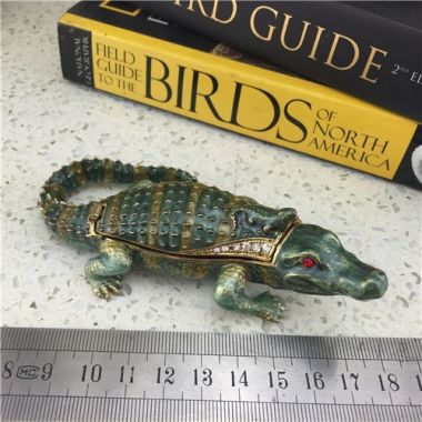 Holiday Gifts/Metal Crocodile Jewelry Box