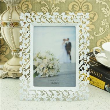 Fashion flower vine style photo frame/white metal photo frame