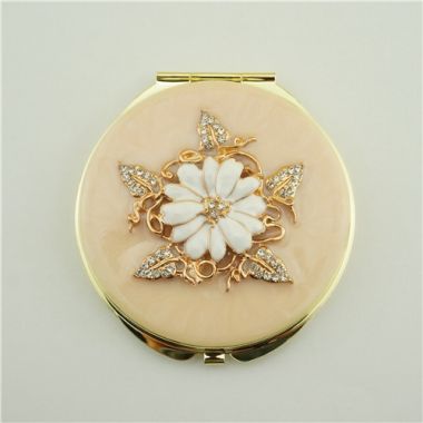 Metal compact mirror/Pink Valentine's Day gift