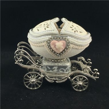 Handmade real goose egg romantic carriage music box keepsake