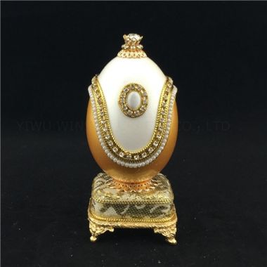 Real hand decorated goose egg trinket/Keepsake music box