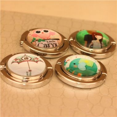 Fashionable bag hanger
