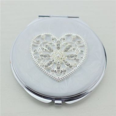 Love heart pocket mirror