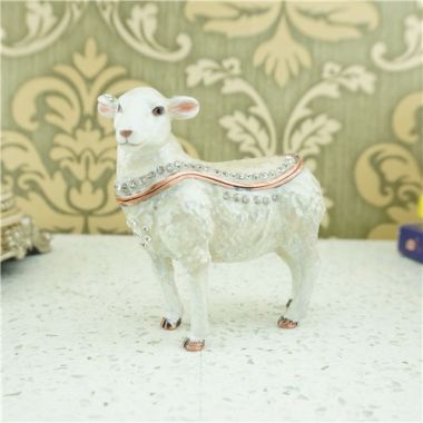 Pewter jewelry box / pewter sheep jewelry box